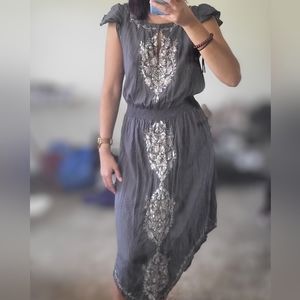 Robbi and Nikki size small grey dress